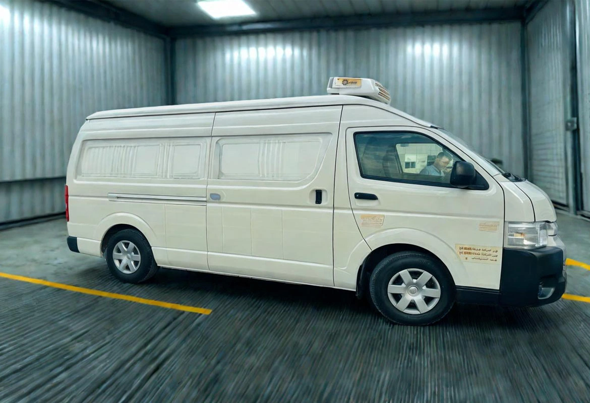 Chiller van delivering cold products in sharjah