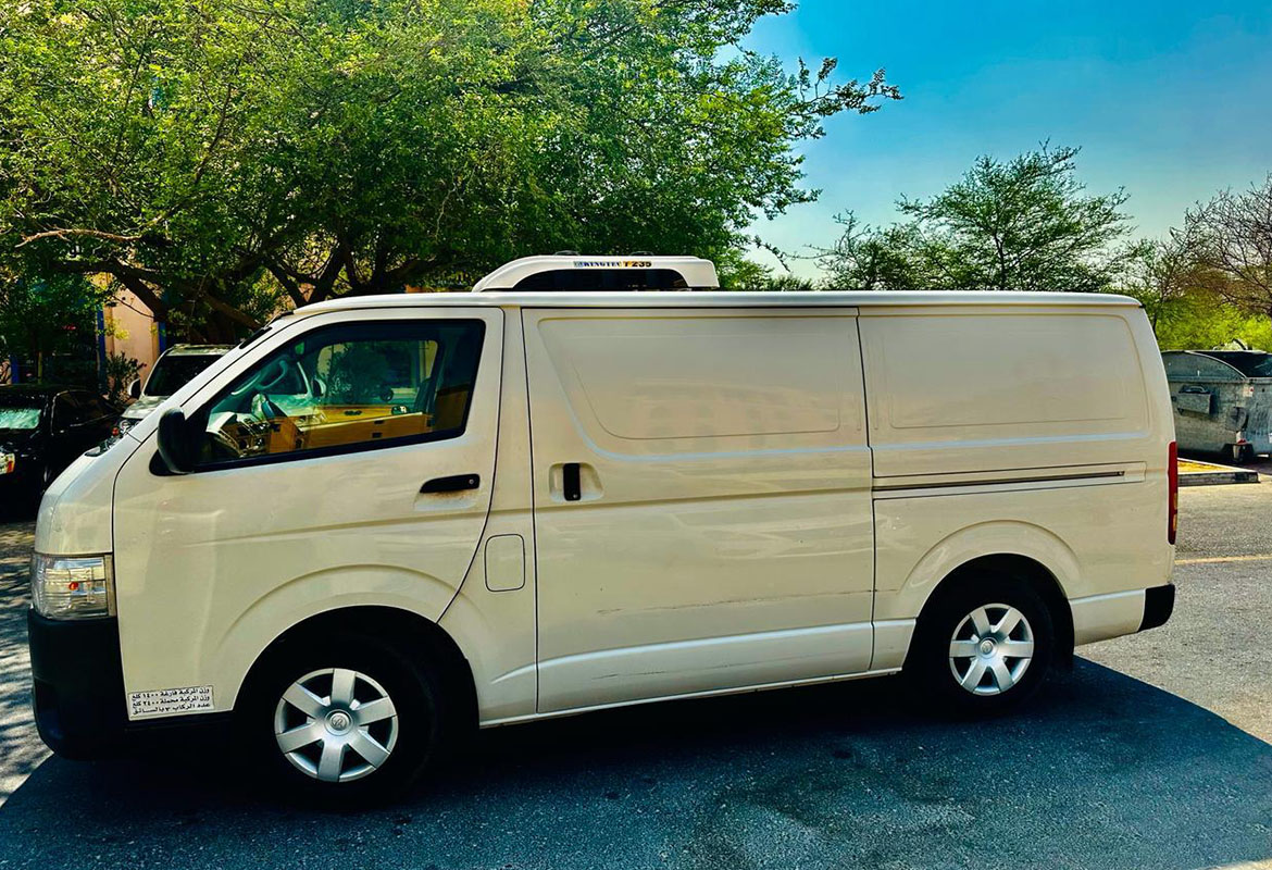 Chiller van delivering cold products in sharjah