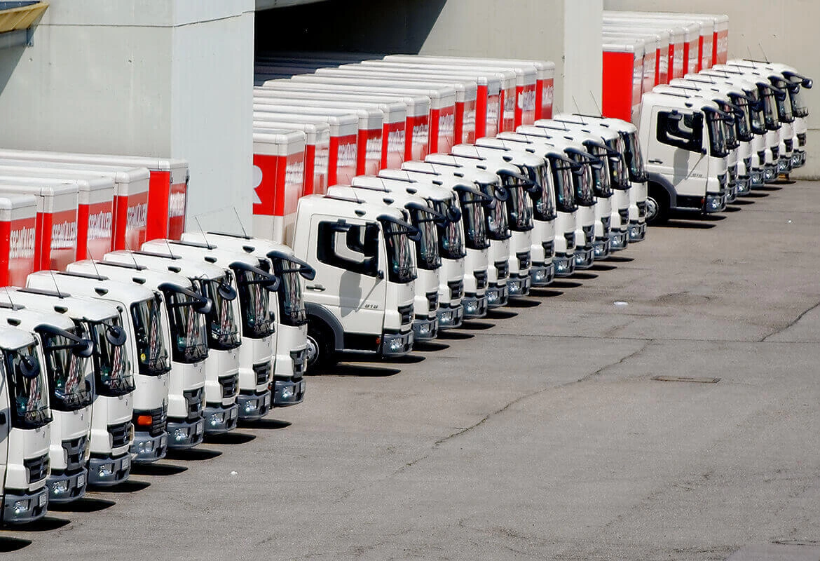 Chiller trucks in abu dhabi and sharjah chilled your pharmacuticals items 